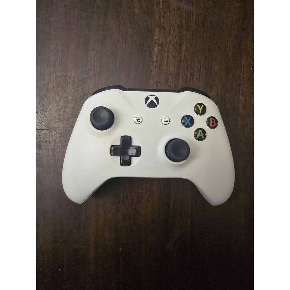Original Microsoft Xbox One Wireless Controller White - Model 1708 *USED*
